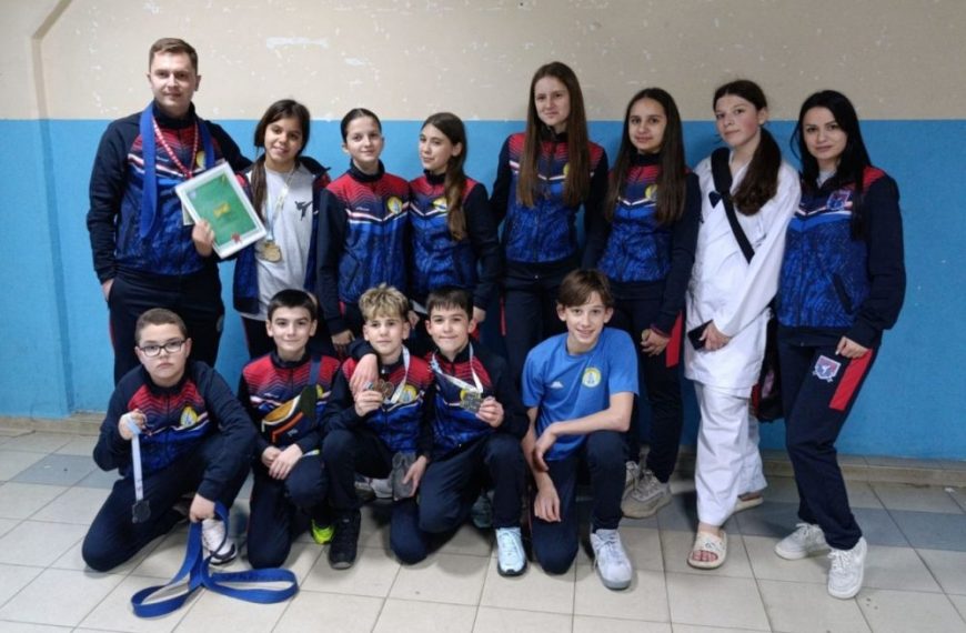 Karatisti iz Zvečana osvojili četiri medalje na međunarodnom turniru u Čačku