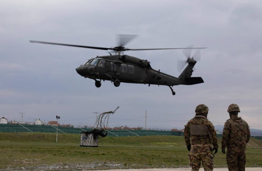 Vojni pilot iz Hrvatske i njegova partnerka iz Kosovske Mitrovice optuženi za špijunažu