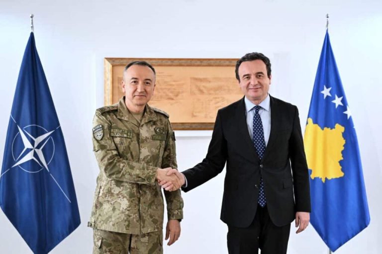 Kurti i Ulutaš o saradnji institucija i Kfora