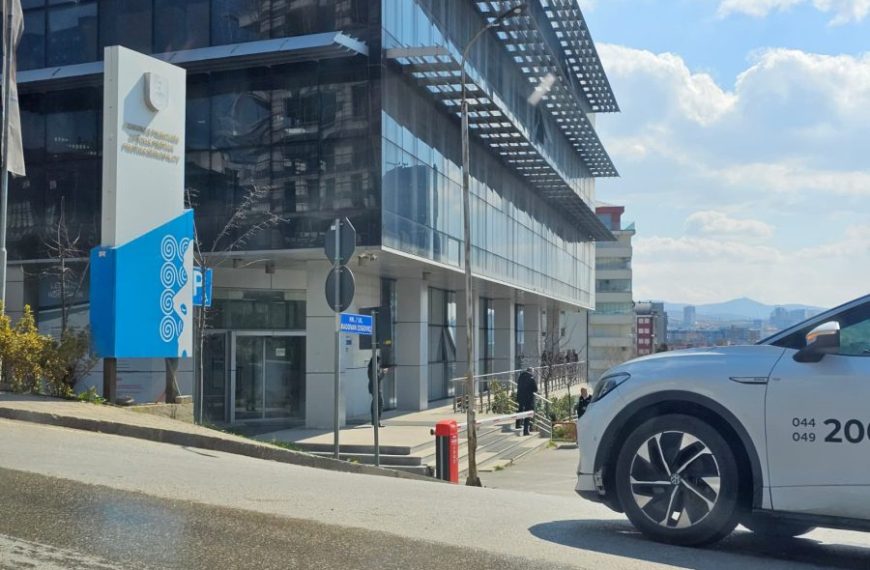 Kontroverzne mere Opštine Priština: Deset evra za ulazak&hellip;
