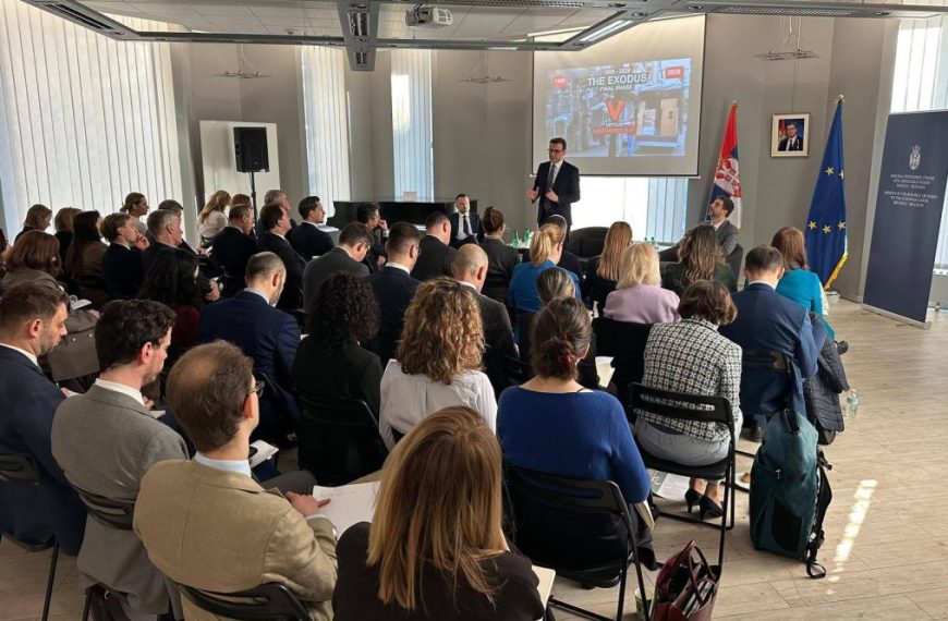 Petković u Briselu upozorio na posledice primene zakona o strancima i vozilima