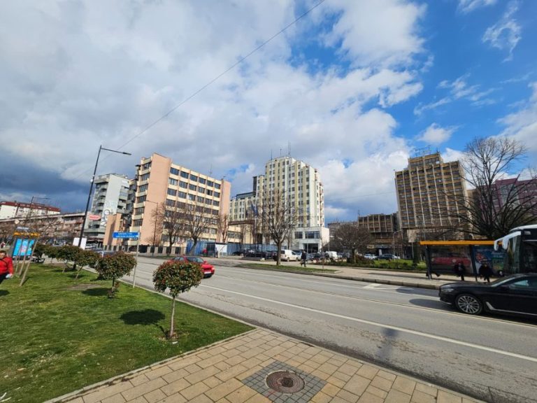 Osam slučajeva malih boginja na Kosovu, poziv za&hellip;