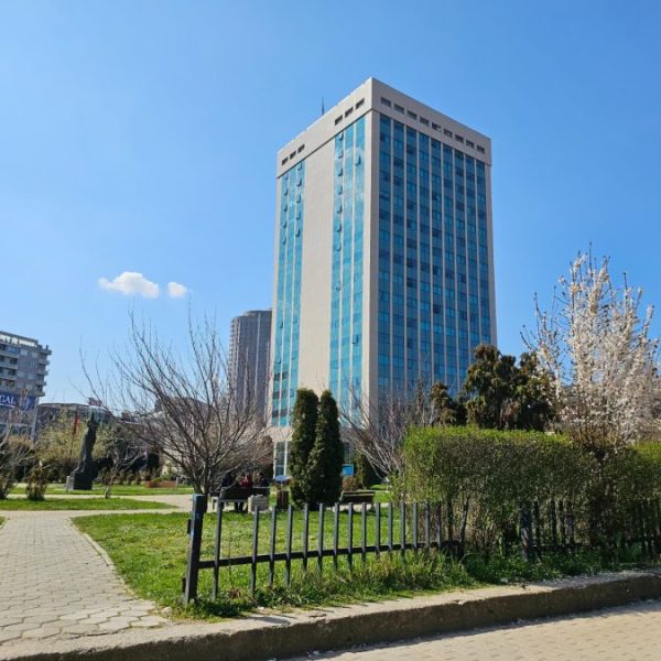 Ko proizvodi lažne vesti o&hellip;