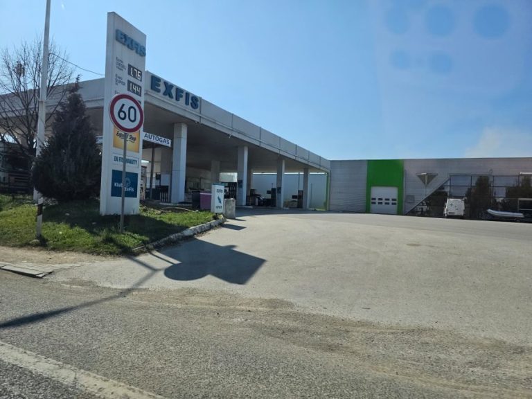 Pojeftinili dizel i benzin na Kosovu