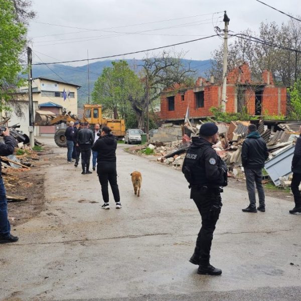 Radojević: Centralne vlasti i Kosovska&hellip;