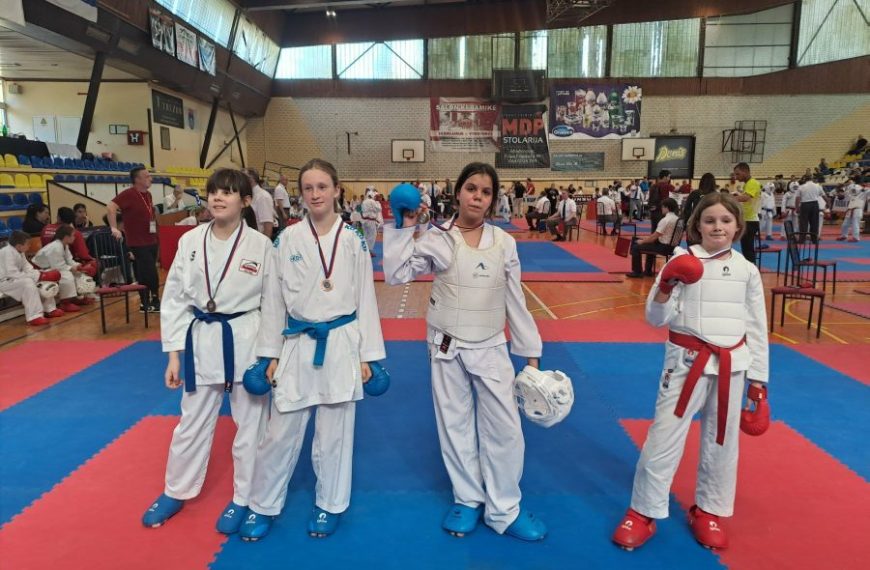 Mila Todorović zlatna na Prvenstvu Srbije u karateu