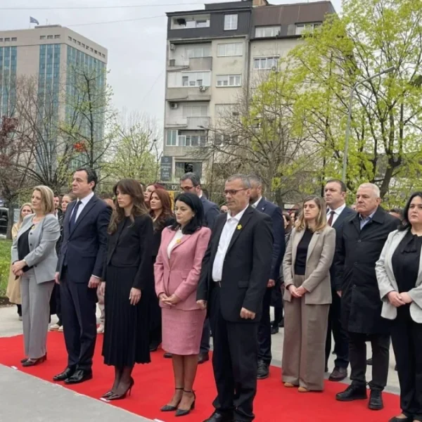 Na Kosovu obeležen Dan sećanja&hellip;