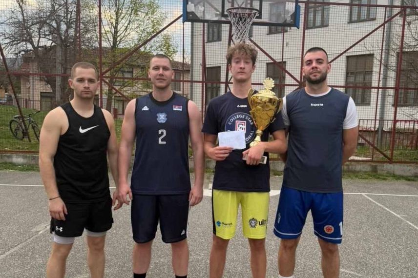 Sjajna atmosfera i veliko srce: Humanitarni basket turnir u Zvečanu okupio rekordan broj ekipa