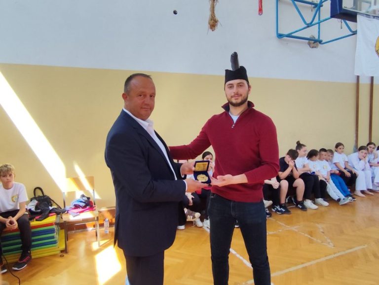 Karate klub „Zvečan“ obeležio 20 godina istrajnosti, borbe i sportskog duha