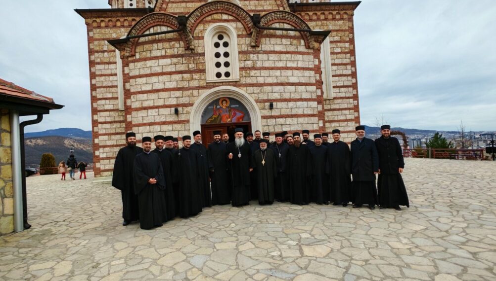 Bratski sastanak sveštenstva mitrovičkog i pećkog namesništva
