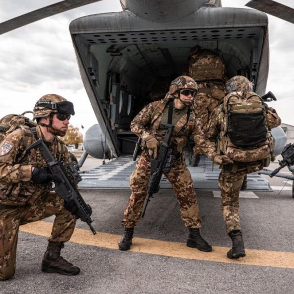 Kfor izveo helikoptersku obuku u&hellip;