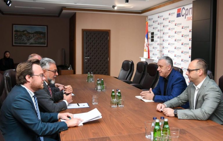 Srpska lista sa Euleksom o položaju Srba i zakonima