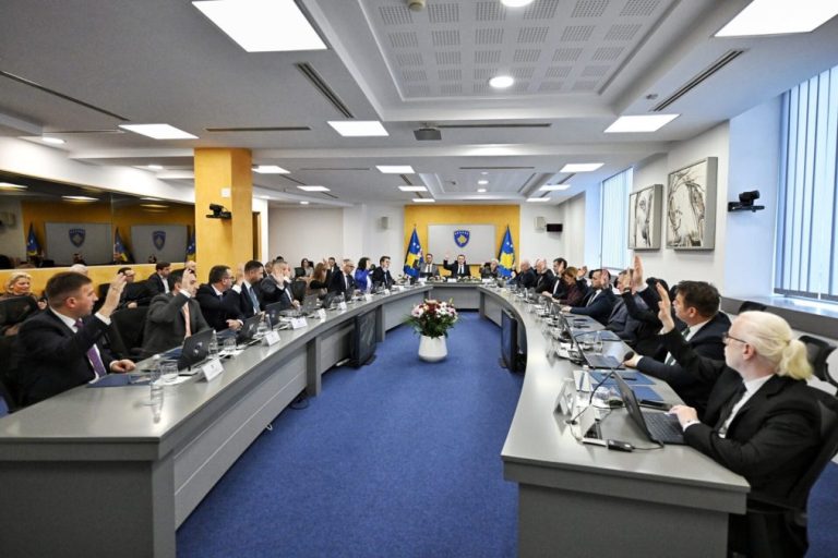 Vlada Kosova usvojila Nacrt zakona o obaveznom zdravstvenom&hellip;