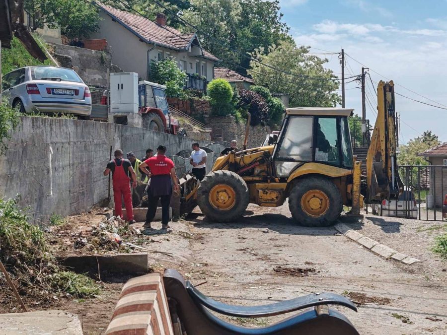 Nastavljena akcija uklanjanja divljih deponija u Severnoj Mitrovici