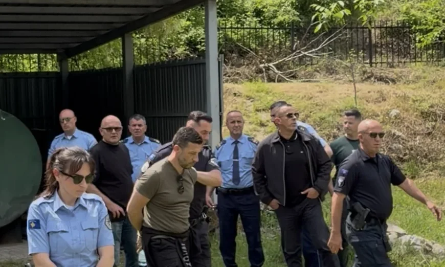 Mladići privedeni ispred manastira u Prizrenu pušteni na&hellip;