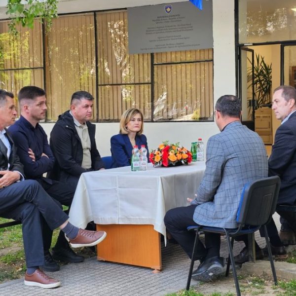 Kusari Ljilja u Severnoj Mitrovici
