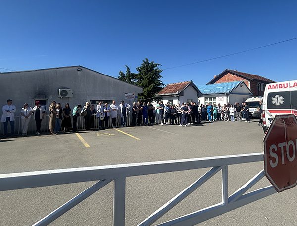 Polučasovni skupovi: Ćutanje i traženje…