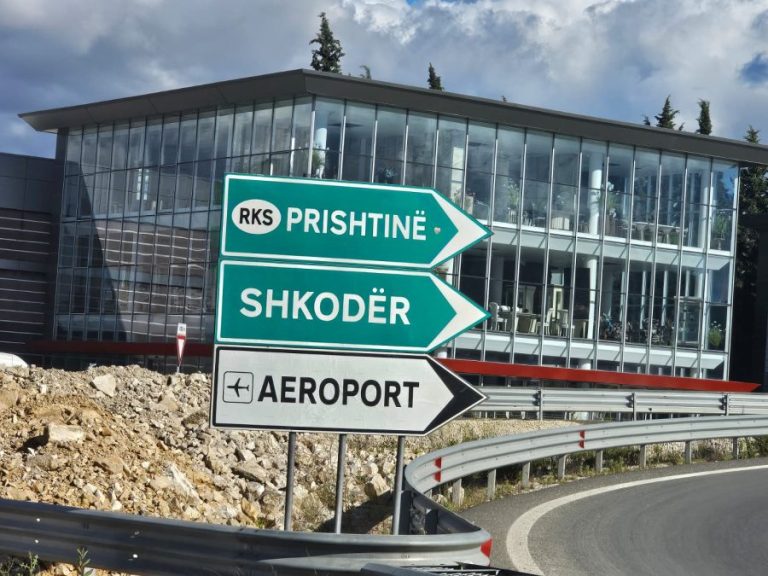Požar u Skadru – stradala majka sa dvoje&hellip;