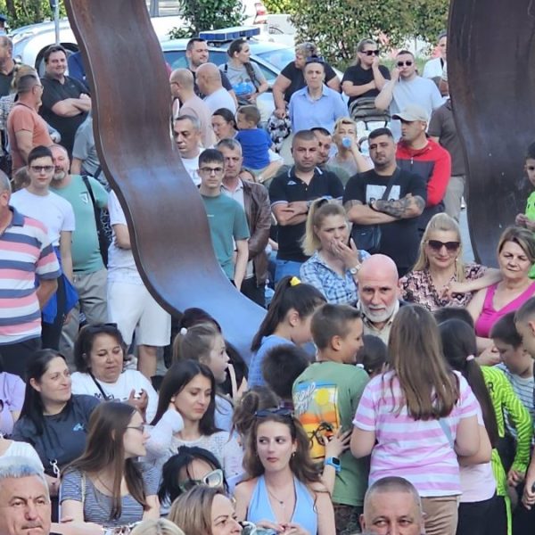 Muzika, smeh i humanost na Trgu braće Milić&hellip;