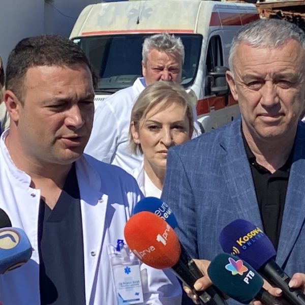 Elek u Gračanici: Protesti neće…