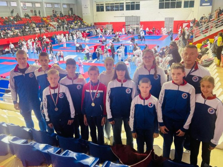 Dve medalje za OKK „Kosovska Mitrovica“ na turniru „Dunav kup“ u Novom Sadu
