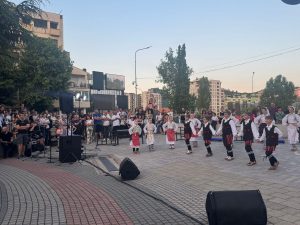 Pesmom i igrom “U susret Vidovdanu” u Kosovskoj&hellip;