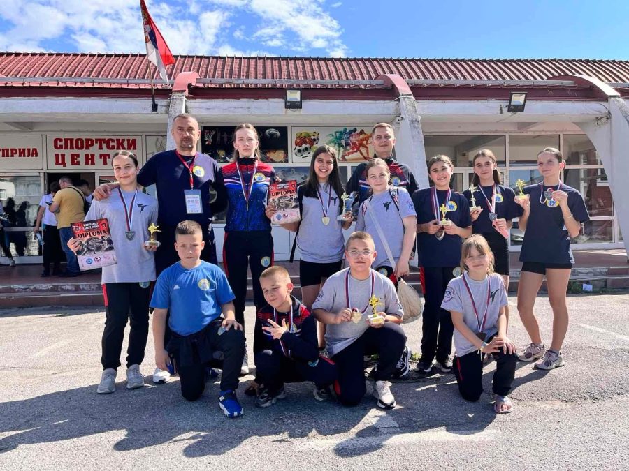 KK Zvečan sa osam medalja u Ćupriji, Ipon osvojio dve bronze