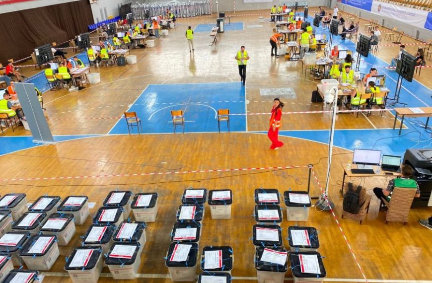 Samoopredeljenje stiglo do 51 mandata