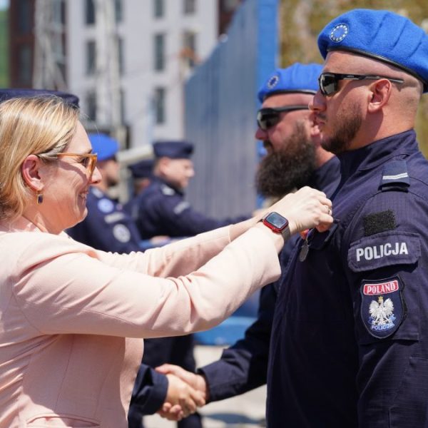 Poljski policajci odlikovani u misiji&hellip;