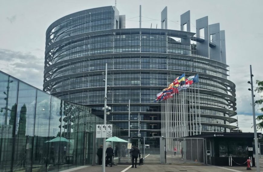 EP: Podrška Srbiji kroz Plan rasta EU uslovljena normalizacijom odnosa sa Kosovom