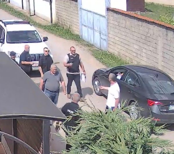 Tužilaštvo u Peći traži pritvor…