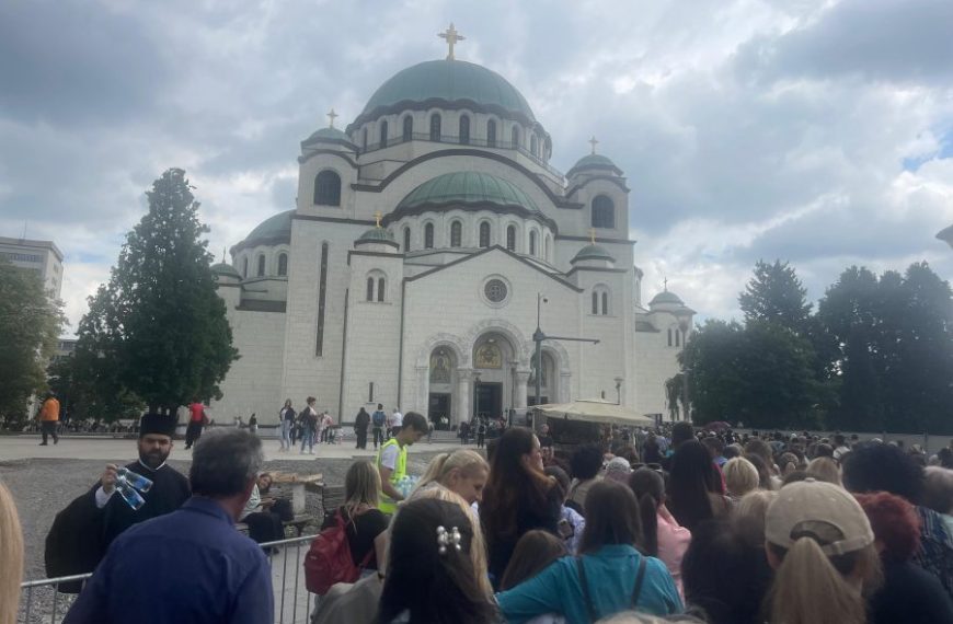 SPC: Pojasu Presvete Bogorodice poklonilo se više od 800.000 vernika