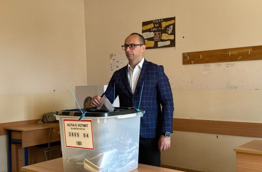Simić za RTS: SL osvojila najviše glasova do sada, u toku pokušaj prekrajanja izborne volje Srba