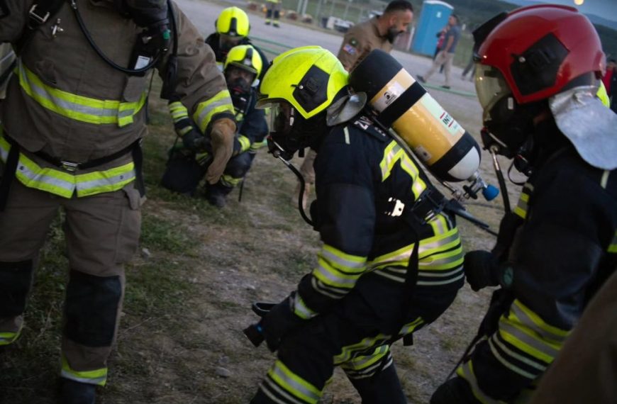 KFOR u vežbi gašenja požara i pružanja medicinske pomoći u Bondstilu