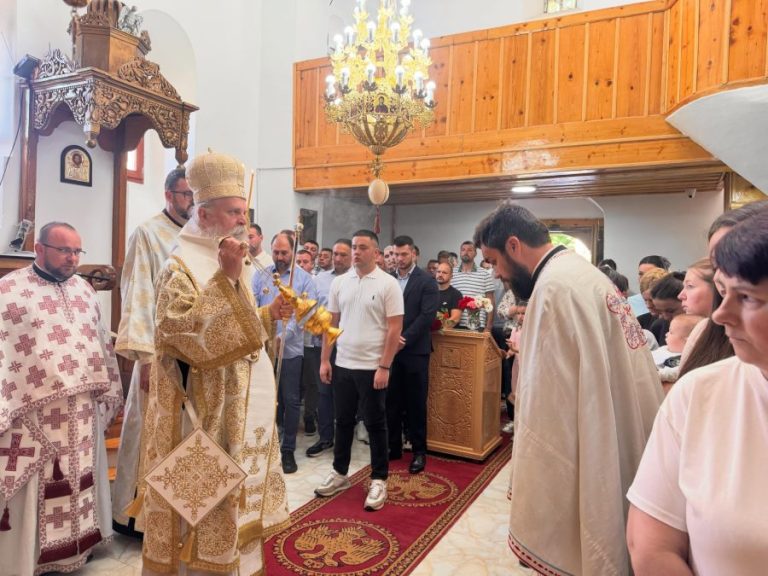 Liturgija u Donjoj Gušterici uoči Vidovdana