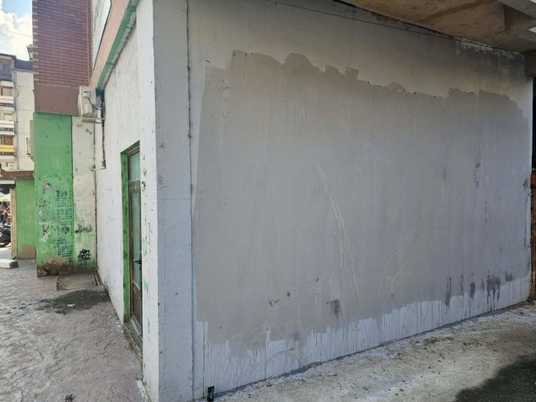 Prekrečen zid gde je planirano oslikavanje murala sa likom patrijarha Pavla
