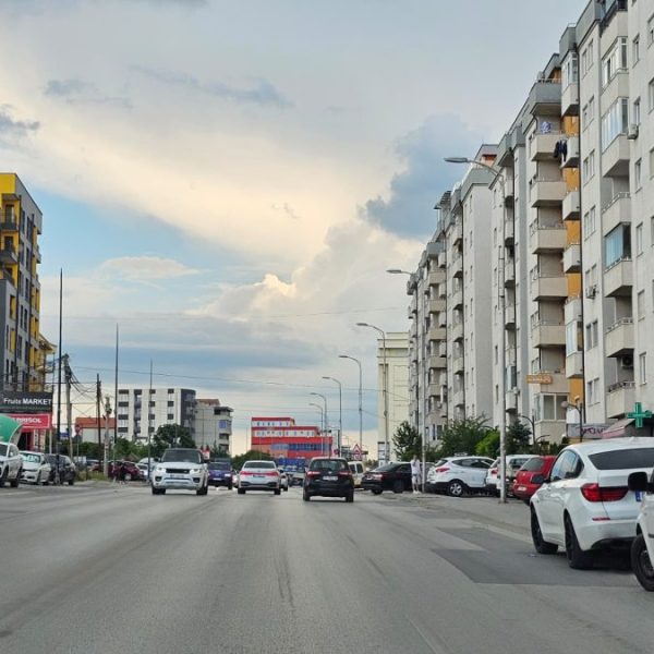 Priština: Uhapšen osumnjičeni za organizovanje…
