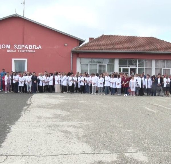 Nastavljeni protesti podrške uhapšenim direktorima&hellip;