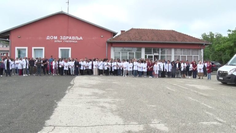 Nastavljeni protesti podrške uhapšenim direktorima u srpskim sredinama na Kosovu