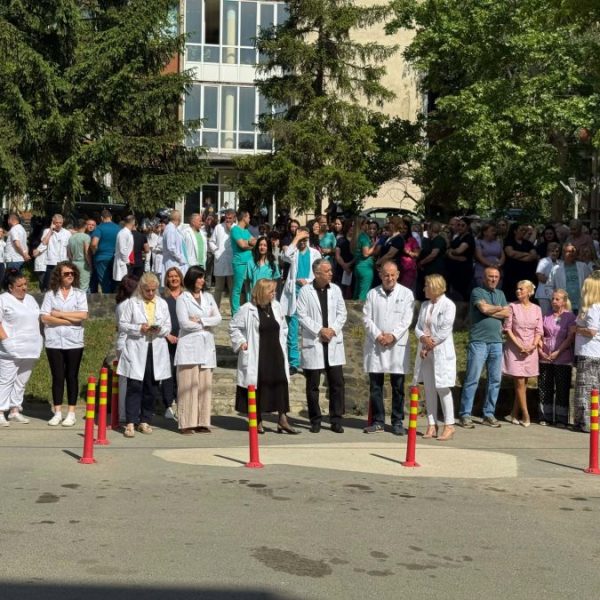 Sever Kosova: Protesti zaposlenih u&hellip;