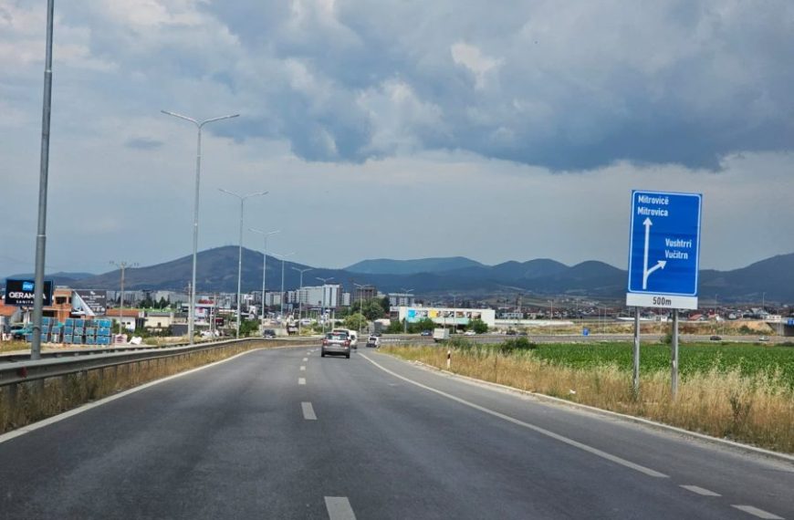 Dvojica mladića poginula u saobraćajnoj nesreći kod Smrekovnice