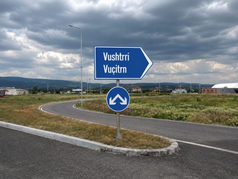 Sumnja na falsifikovanje dokumenata za uvoz vozila iz Južne Koreje – zaplenjeno pet automobila