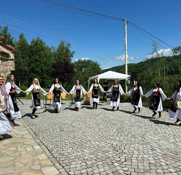U Ibarskom Kolašinu „Dani jorgovana“&hellip;