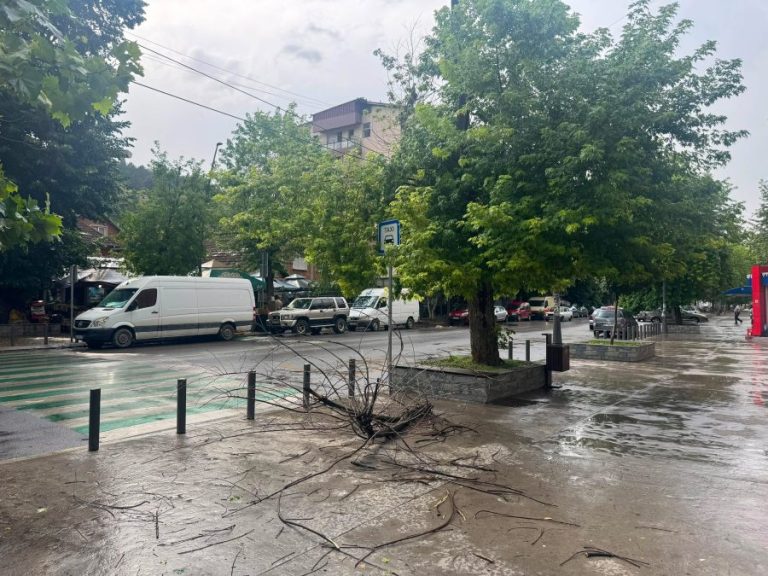 Hidrometeorološki institut Kosova upozorio na moguće kratkotrajne oluje tokom popodneva