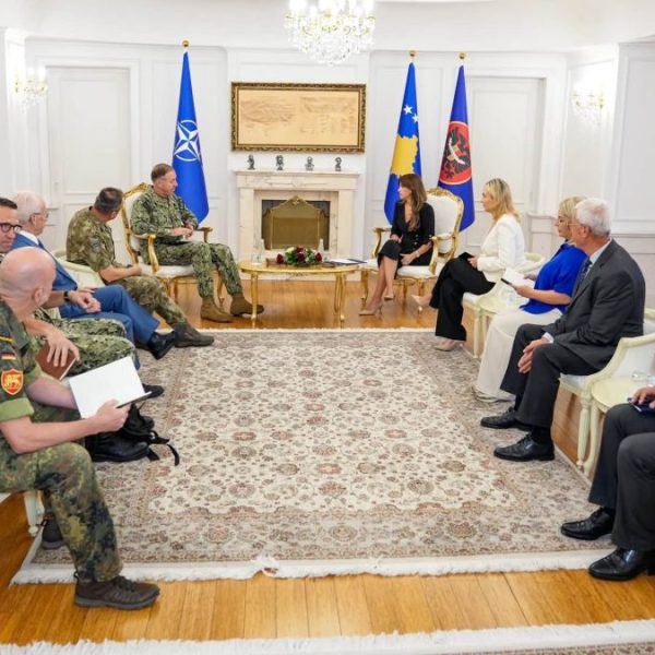 Hadžiju i Kurti sa admiralom&hellip;
