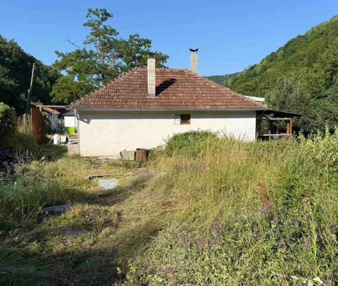 U Čečevu srušena kuća