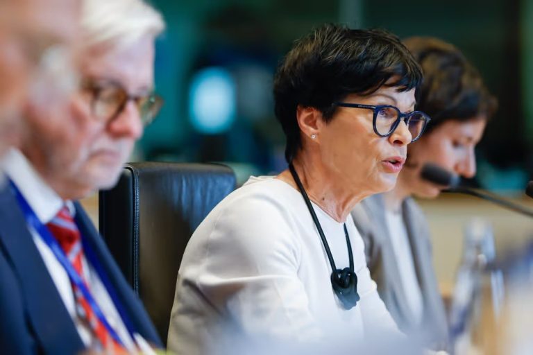 Kos: Izjava Snežane Paunović „užasna“, ne mogu da zamislim da i dalje obavlja ministarsku funkciju