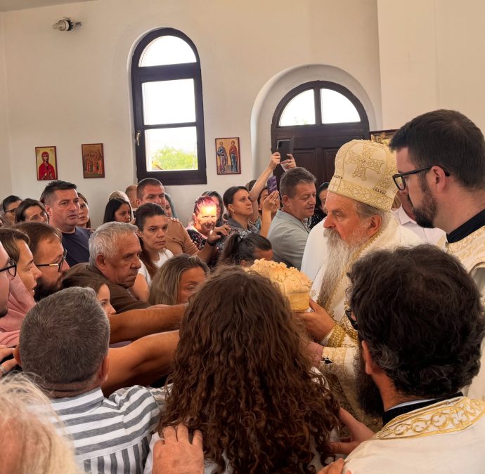Teodosije: Deca se ne vaspitavaju samo rečima, već primerom