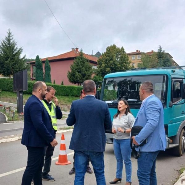 Počela rekonstrukcija trotoara u Ulici&hellip;