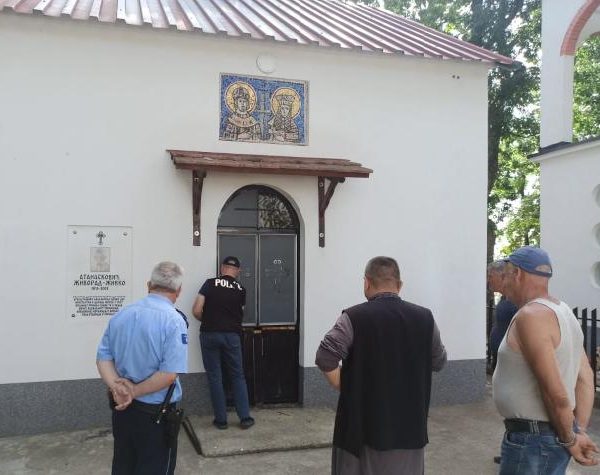 Obijena i opljačkana crkva Svetog cara Konstantina&hellip;